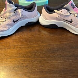 Nike Women’s Shoe